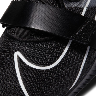 Këpucë burrash Nike Savaleos CV5708-010
