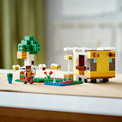 Set kockash LEGO Minecraft 21241, Kasollja e Bletërritësit, 8+, shumëngjyrësh