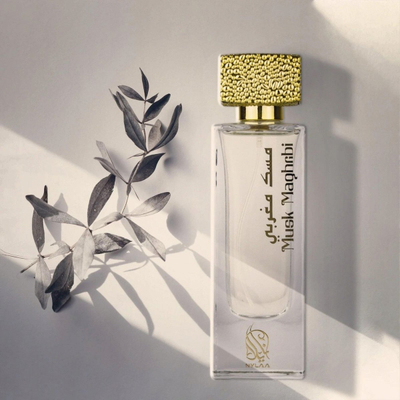 Parfum Nylaa Musk Maghribi, EDP 75ml, unisex, aromë frutash me ambër edhe dru