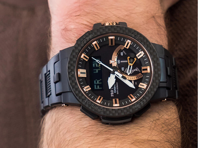Orë dore për meshkuj Casio PRW-7000X-1, e zezë