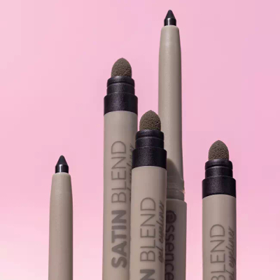 Penel për sy Essence Satin Blend Gel Penel, 0.22 g