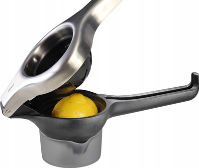 Shtrydhëse agrumesh Gefu Lemon Pro, dore, inoks, ngjyrë argjendi