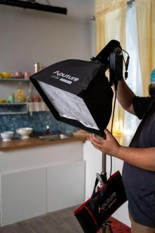 Softbox Aputure LS 60, 35 x 35 cm, me grid, i zi