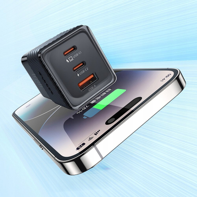Karikues muri Mcdodo CH-1503 GaN, 67W, 2x USB-C 1x USB-A, blu