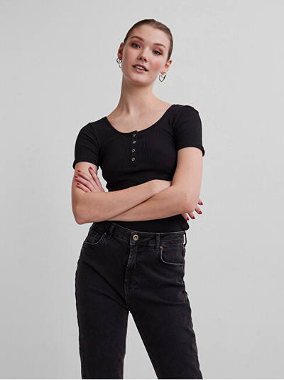 Maicë Pieces PCKITTE Slim Fit, e zezë