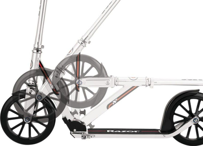 Trotinet Razor A6, alumini, rrota të mëdha, argjend