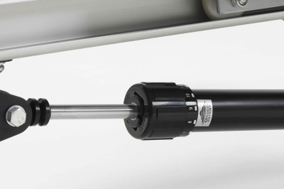 Rower Toorx Compact, rezistencë hidraulike, deri 110 kg, i zi me të kuqe
