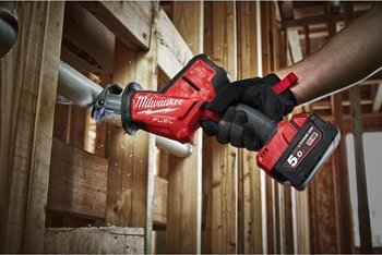 Sharrë reciproke pa kabllo Milwaukee M18 Fuel FHZ-0X, 18V, brushless, e kuqe