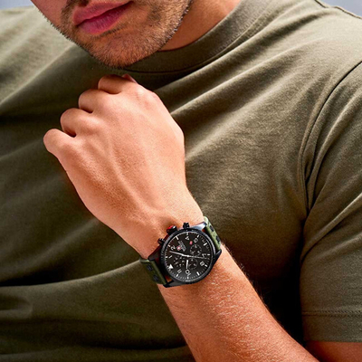 Orë për meshkuj Swiss Military Hanowa, e gjelbër