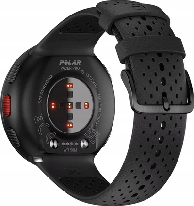 Orë sportive Polar Pacer Pro, set me Polar H10, me GPS, që s’i hyn uji deri në 50 m, e zezë