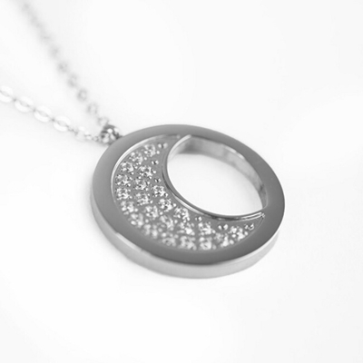 Qafore Vuch Silver Moon