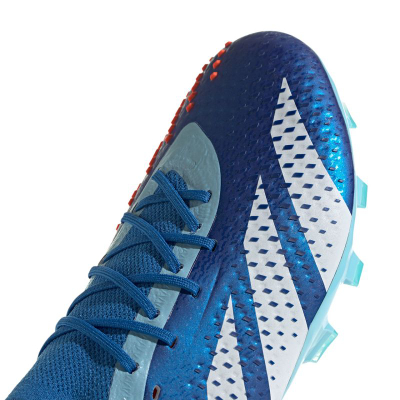 Atlete futbolli për burra Adidas Predator Low AG