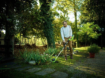 Тример за трева Greenworks GD40BC, 40V, бесчеткичен, зелен