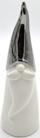 Figurinë zbukuese Krishtlindjesh Saska Garden Santa Gnome, porcelan, 17 cm, e bardhë me kapelë argjendi