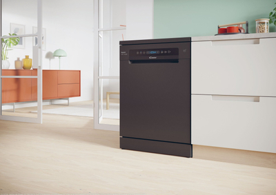 Makina e enëve Candy Rapidò CF 5C6F0B, 15 vende, Wi-Fi BLUETOOTH, e zezë