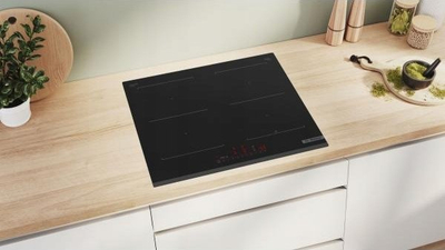 Pianurë me induksion e futme Bosch PVQ631HC1E, 60cm, qelq‑keramike, e zezë