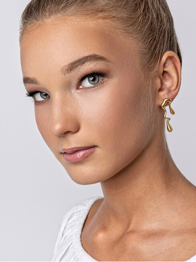 Vathë për femra Marc Malone Averie Gold Earrings MCE24018G, të artë