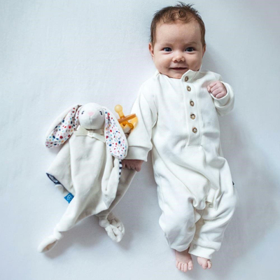Batanije Whisbear DouDou Cuddly Bunny, e bardhë