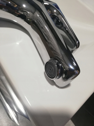 Batari lavamani Hydroland Senja, montim në këmbë, krom