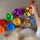 Set edukativ Woopie Animals, për numra dhe ngjyra, me tasa dhe pinceta, shumëngjyrësh