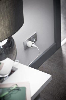 Prizë Somfy ON-OF Plug io Somfy, e bardhë
