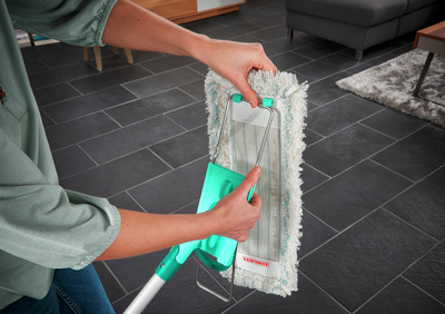 Mop Leifheit Profi Cotton Plus 55020, dorezë alumini, për sipërfaqe të mëdha, gri