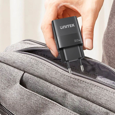 Karikues muri Unitek, 20W, 1x USB-A 1x USB-C, i zi