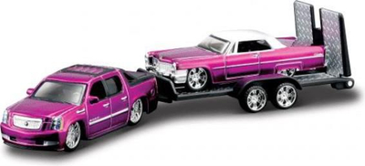 Set maketash Maisto Elite Transport, Chevrolet Bel Air Gasser 1957 1/64, kamion tërheqës, argjendtë edhe i kuq
