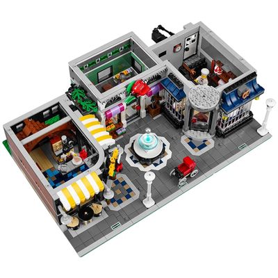 Set ndërtimi LEGO Creator Expert Assembly Square 10255, modular, shumëkatësh, shumëngjyrësh