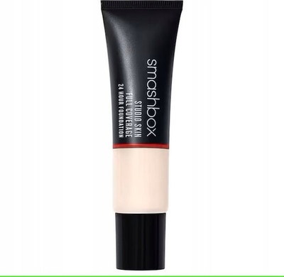 Fondatinë e lëngshme Maybelline Super Stay, mbulim i plotë, efekt mat, 24 orë