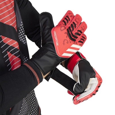 Doreza portieri adidas Predator GL TRN M JH3805, Soft Grip Pro, për fushë me bar natyral, të kuqe