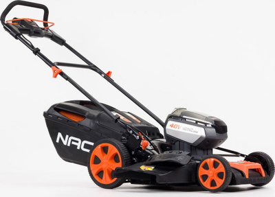 Kositëse bari NAC 40V, bateri 6Ah, prerje 46 cm, kosh 60 L, e zezë