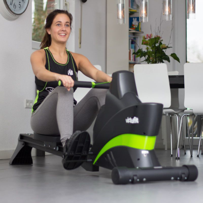 Makinë varkarie VirtuFit Ergometer Rowing Trainer Semi-Pro, me rezistencë që e rregullon vetë, me kompjuter trajnimi, e zezë