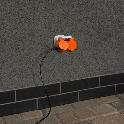 Ndajës rryme Power Splitter IP44, 2 dalje, portokalli