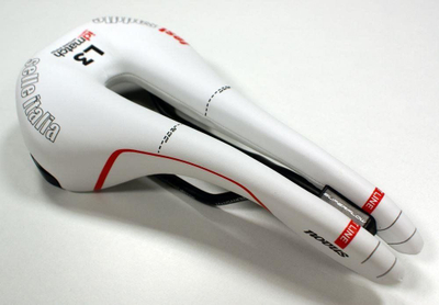 Selë biçiklete Selle Italia Novus Superflow Endurance TM, rrugë, Test