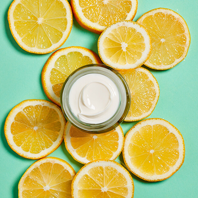 Garnier Skin Naturals Vitamin C Glow Jelly Хидратантен Крем, 50 ml