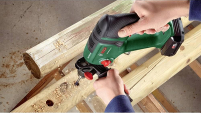 Ротациона чекан-бушилка без кабел Bosch UniversalHammer 18V, 2.5Ah Li Ion, со батерија и полнач, зелена