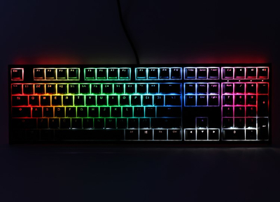 Tastierë lojërash Ducky One 2 RGB, USB, Cherry MX Nature White, e zezë