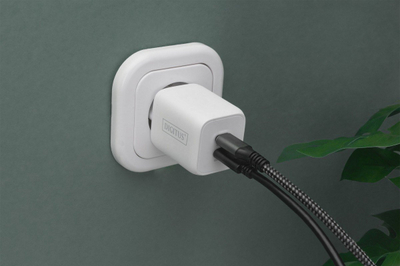 Karikues muri Digitus GaN Mains Charger, 2x USB C PD 3.0, 65W, i bardhë