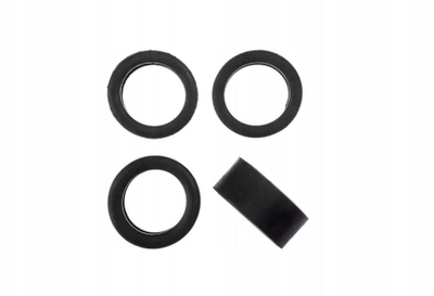 Set goma Carrera DIGITAL 124, 1:24, 4 copë, të zeza