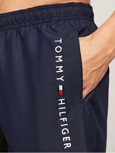 Shorce noti për meshkuj Tommy Hilfiger, të kaltëra