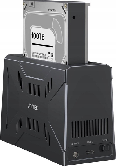 Докинг станица Unitek, 1x M.2 NVMe, 1x SATA диск, USB C 10 Gbps