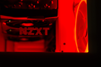 Kompjuter tavoline HAL3000 Herní sestava MČR 2024, Intel Core i9-14900KF, 64GB RAM, 4TB SSD, RTX 4090, i bardhë