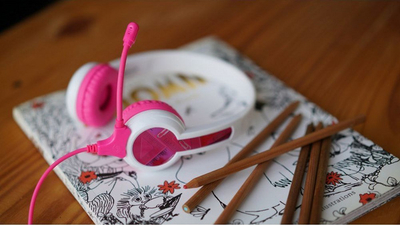 Kufje me mikrofon BuddyPhones, StudyBuddy, të bardha