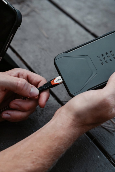 Kabllo USB C Urban Armor Gear 9B4415114097, USB 3.2 Gen 2x2, 0.75 m, e zezë portokalli