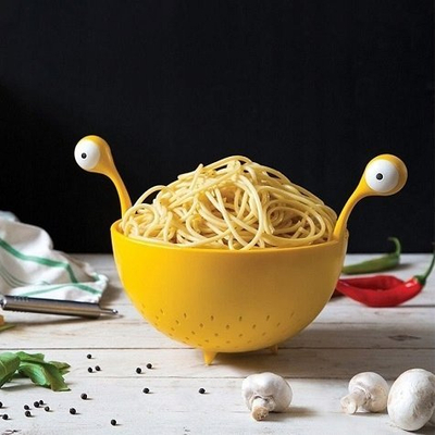 Kullesë kuzhine OTOTO Spaghetti Monster, plastikë pa BPA, 2.25L, e gjelbër