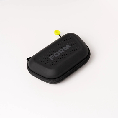 Кутија за очила за пливање FORM Goggle Case, за FORM Smart Swim 1 и 2, црна