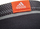 Mbajtëse bërryli Adidas ADSU-12532BK, najlon spandeks, kompresion, e zezë gri