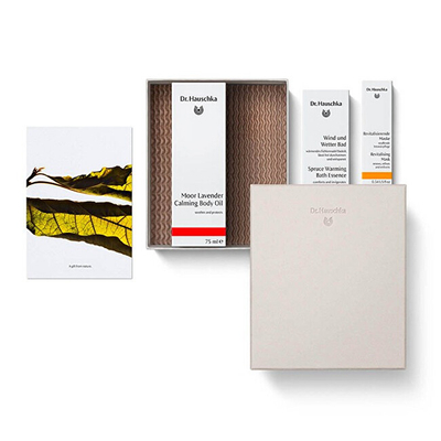 Set për trup Dr. Hauschka Relaxed Soul, vaj për trup 75 ml + esencë për vaskë 30 ml + maskë rigjeneruese për fytyrë 10 ml