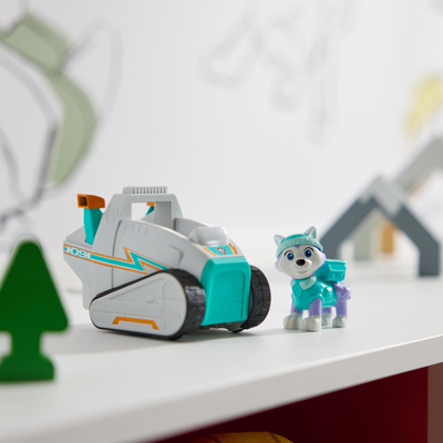 Set lodër Paw Patrol Everest Snow Plow, makinë borëpastruese me figurinë
